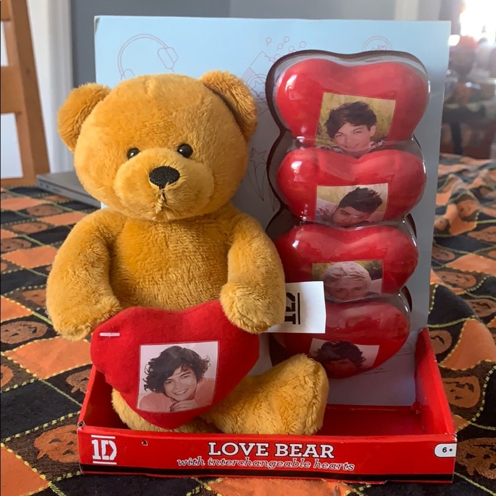 One Direction Love Bear w/ interchange hearts